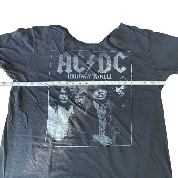 AC/DC Highway to Hell Black Tee - Picture 5 of 5